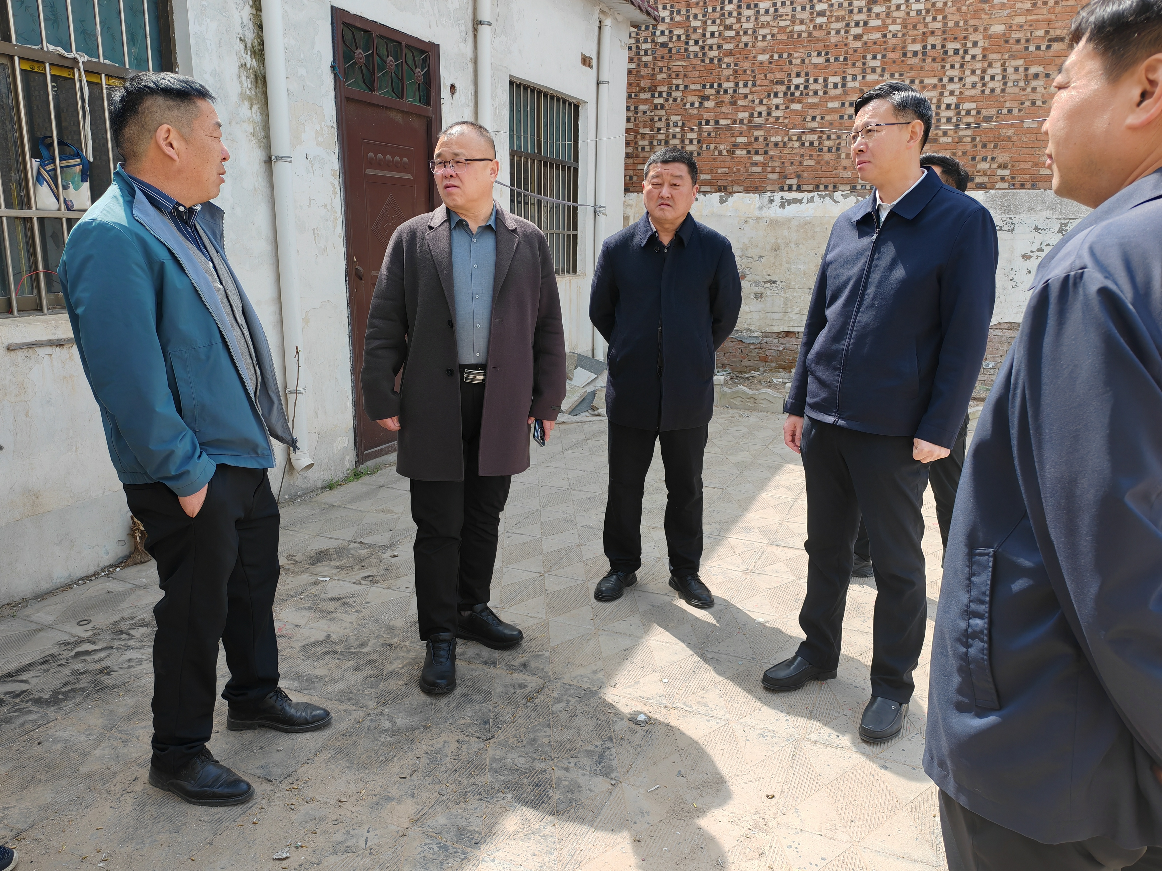 市国动办开展驻村帮扶工作调研及慰问活动
